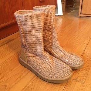 Short, sand, crochet Ugg boots