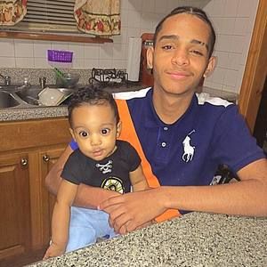 Meet your Posher, Yannick