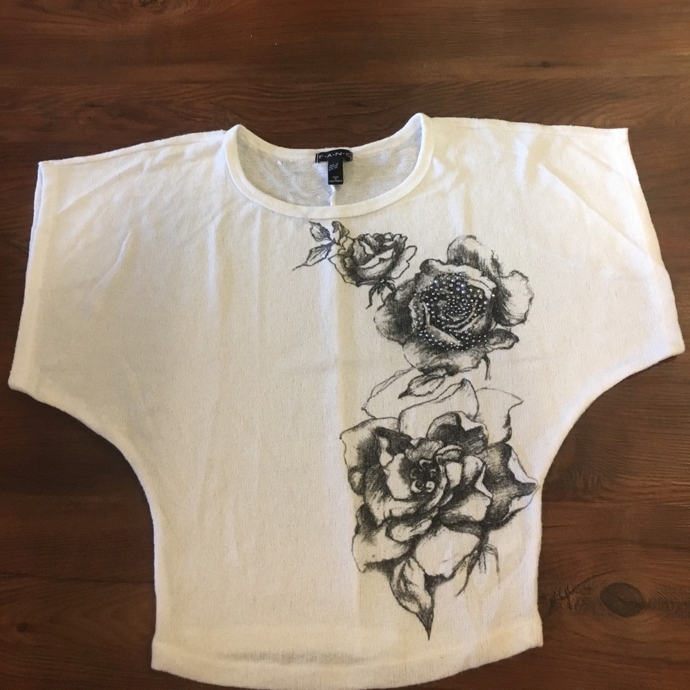 White Short sleeve