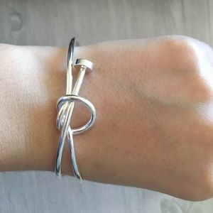 Minimalistic Knot Bracelet- silver plated