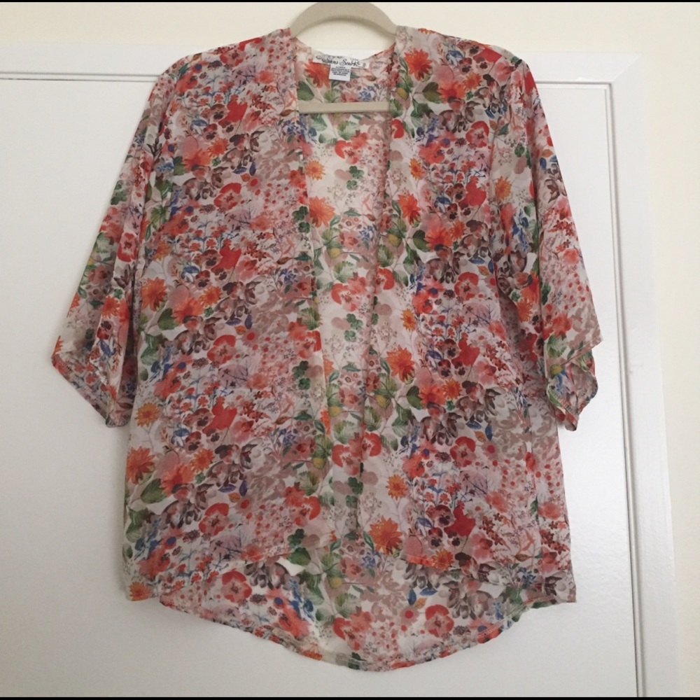 Sold! Floral kimono