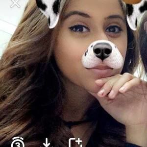 Meet your Posher, Roxy