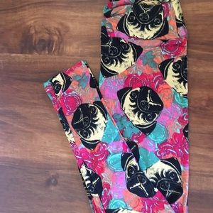 Never worn OS rare Pug Lularoe leggings