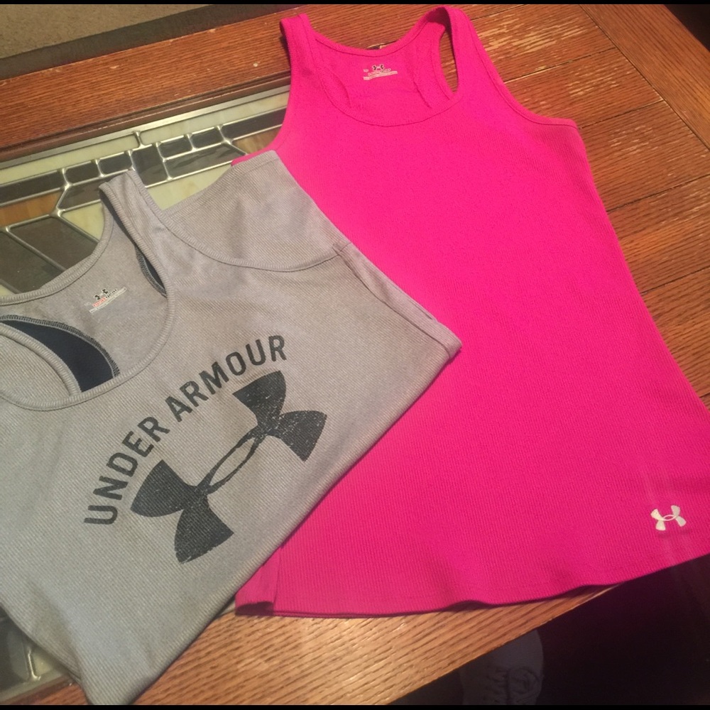 Under Armour tanks
