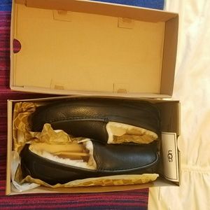 NEW Men's UGG Slippers