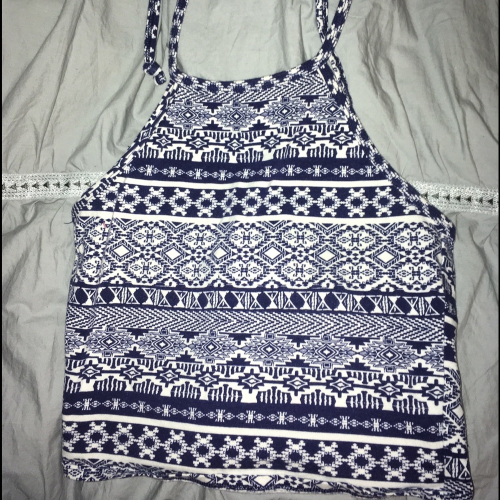Halter neck crop top