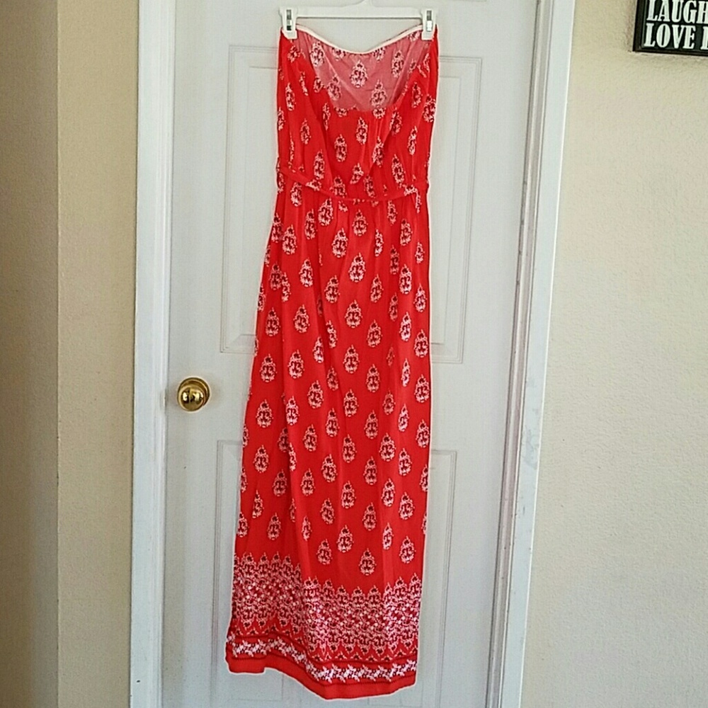 Gorgeous Strapless Dress!! NWOT - Picture 3 of 4