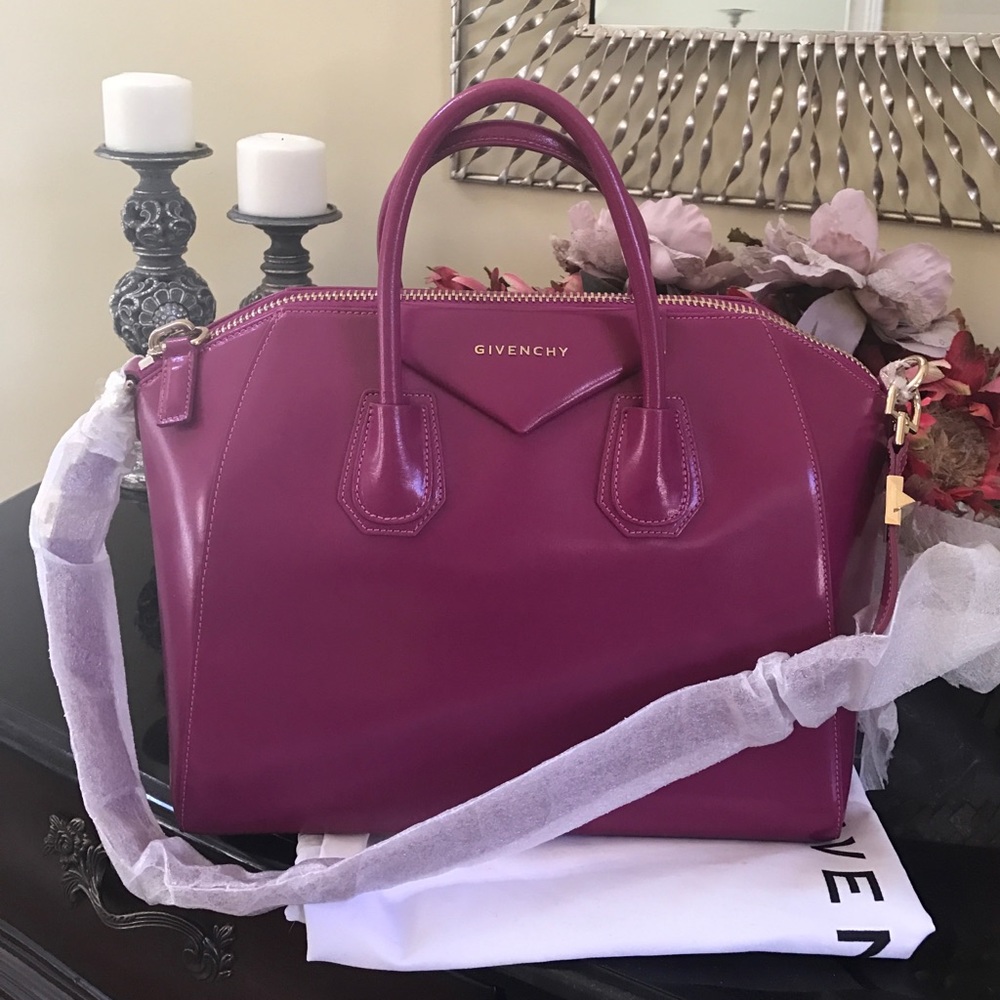 Givenchy Antigona Shiny Fuschia