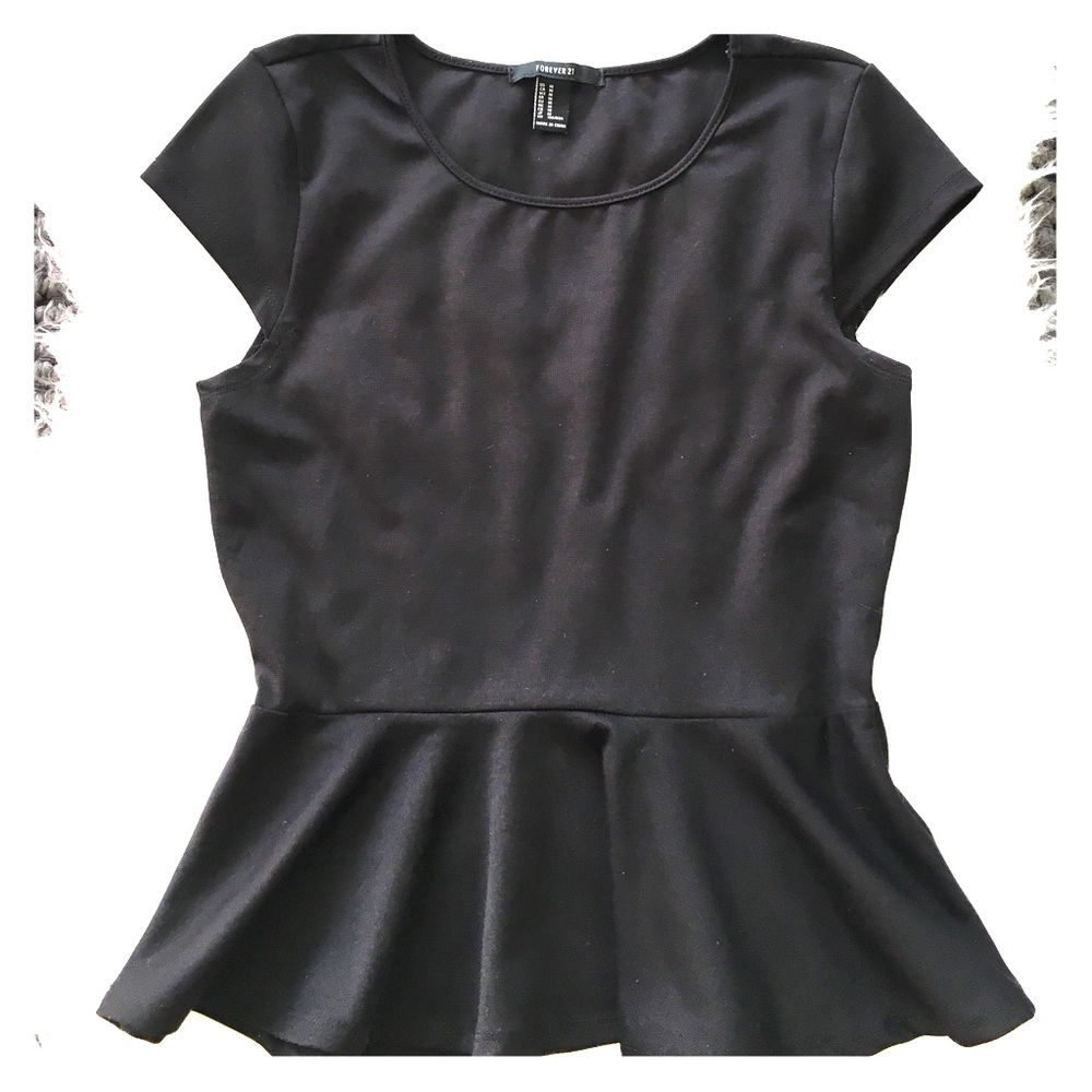 Black cap sleeve skirt waisted blouse