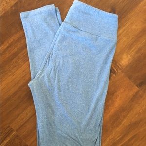 Light blue never worn Lularoe OS leggings