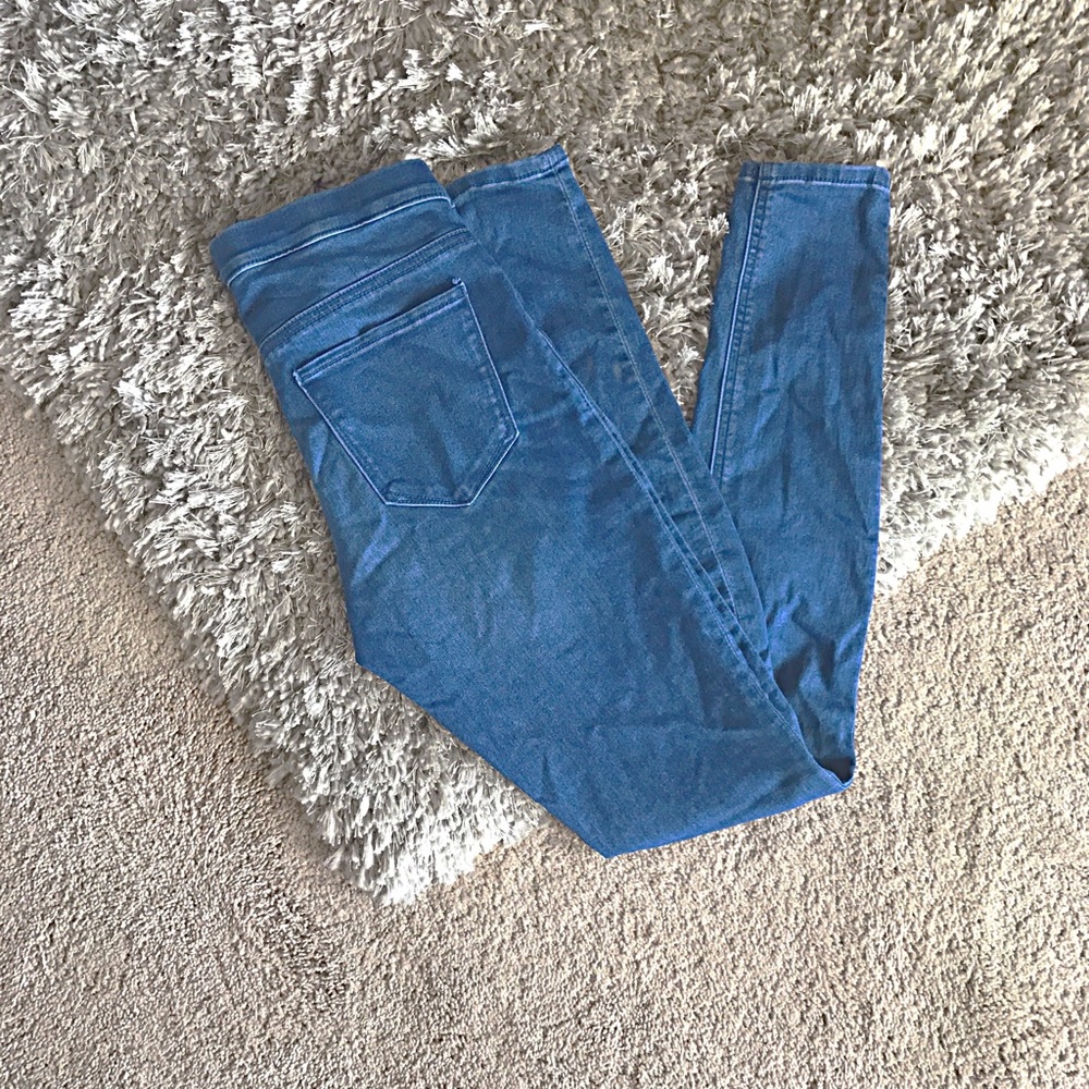 H&M light Ink blue buttonless jeggings