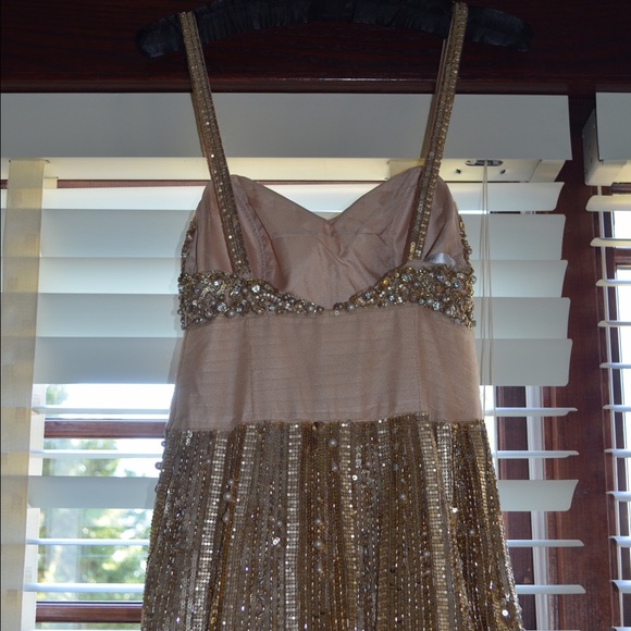 BRAND NEW Sherri Hill Gold Sequin Prom Dress - Picture 2 of 8