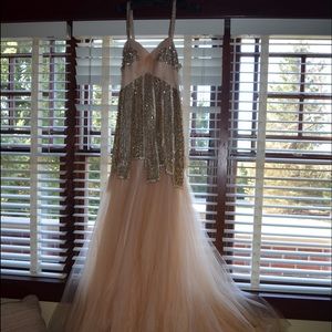 BRAND NEW Sherri Hill Gold Sequin Prom Dress