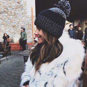 Meet your Posher, Andrea