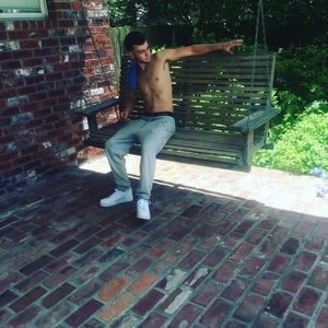 Meet your Posher, Brennan