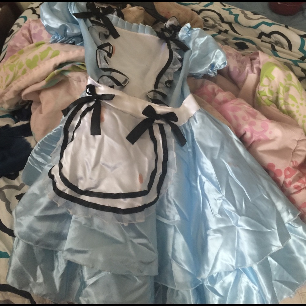 Costume