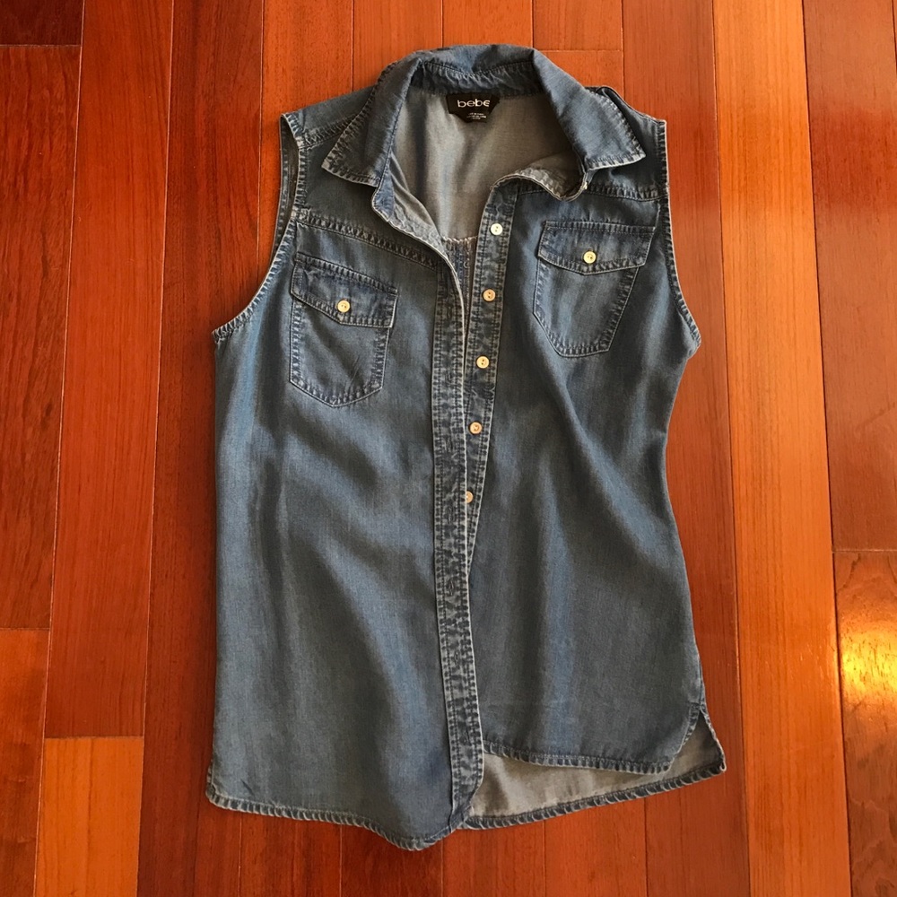 Bebe western in inspired button down XXS
