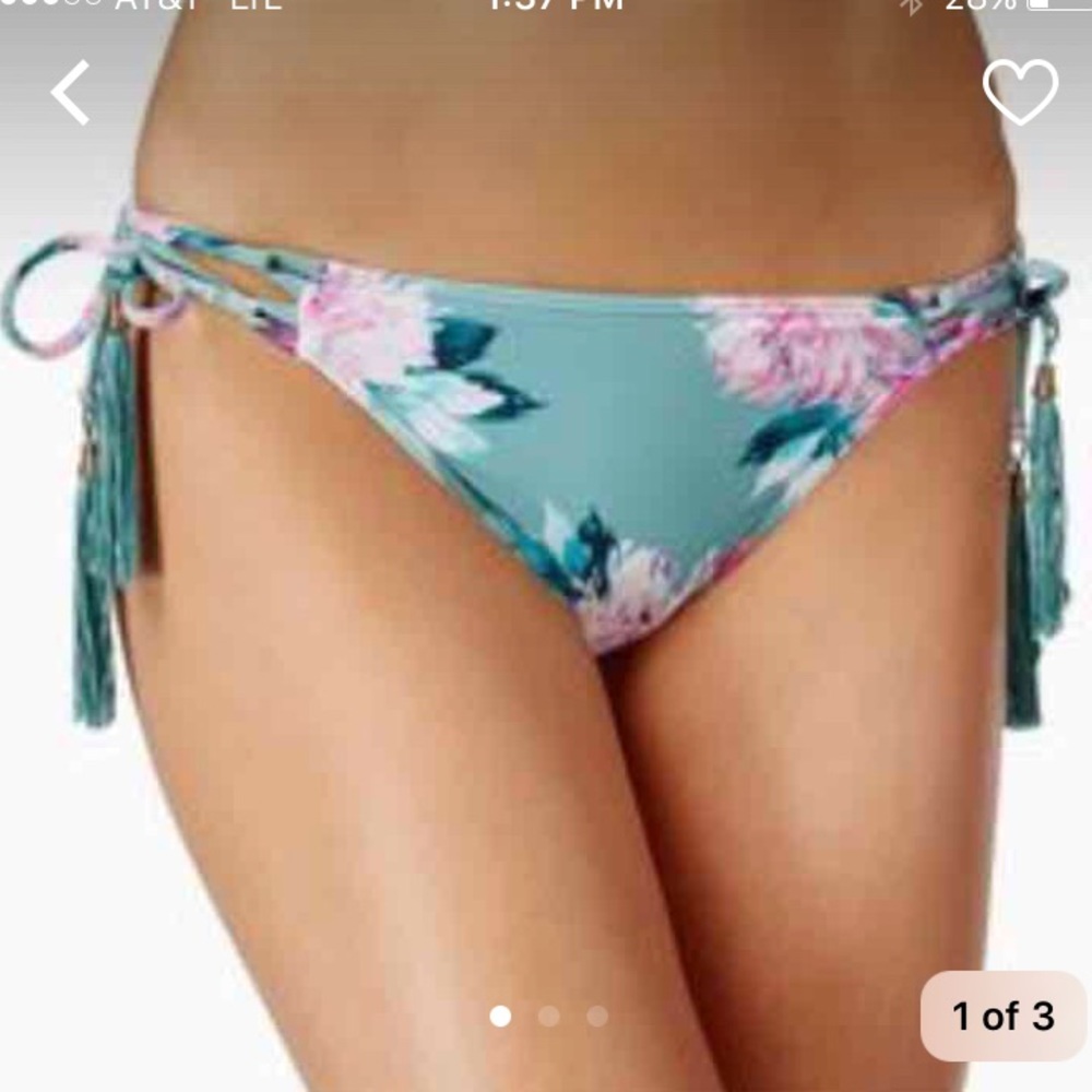 Floral bikini bottom. Semi scrunch bottom