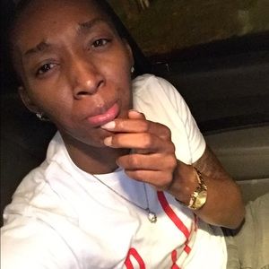 Meet your Posher, Quanessa