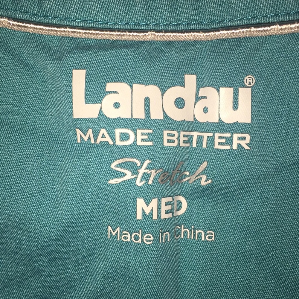 Scrub set - Picture 2 of 2