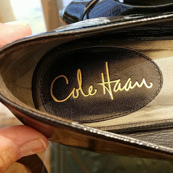 Cole Haan Shoes - Picture 4 of 8