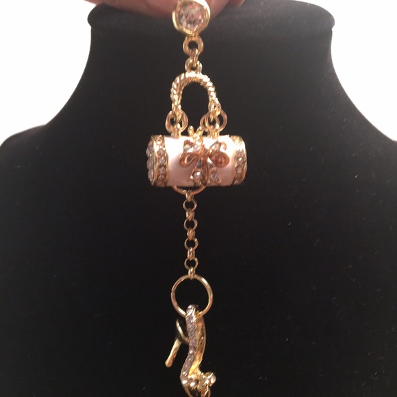 Handbag/Shoe Cellphone Charm Headphone Plug - Picture 3 of 5