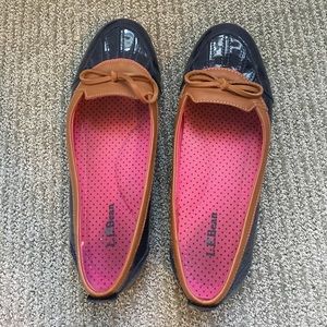 L.L Bean Rain Shoes- Navy (7.5 M)