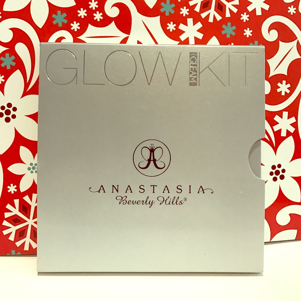 Anastasia BH GLOW KIT in GLEAM