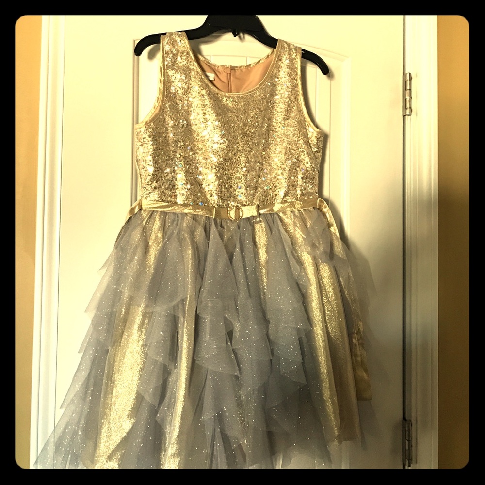 Girls fun party dress
