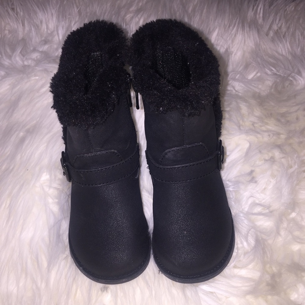 Children's place boots for toddler
