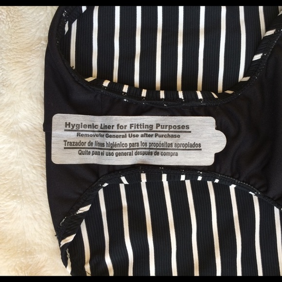 🎊💲⬇️🎊NWT Black & White stripe bathing suit - Picture 3 of 3