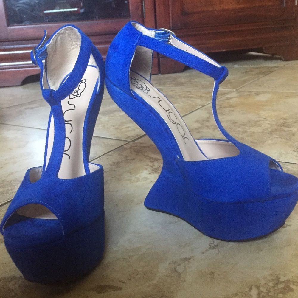 Blue suede heels