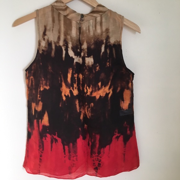 Top - Picture 2 of 4