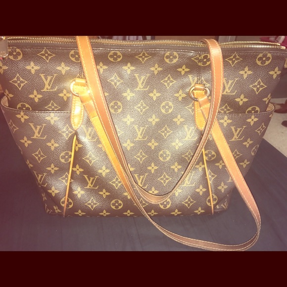 Louis Vuitton Totally Mm - Picture 1 of 6