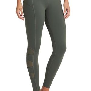althleta leggings (lululemon)