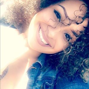 Meet your Posher, Tiarre