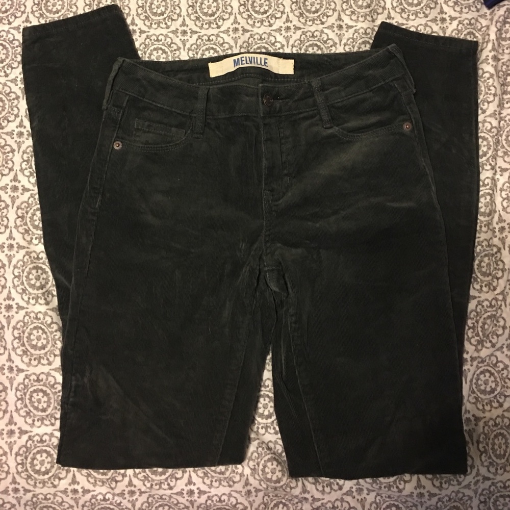 NWOT Brandy Melville forest green corduroy pants