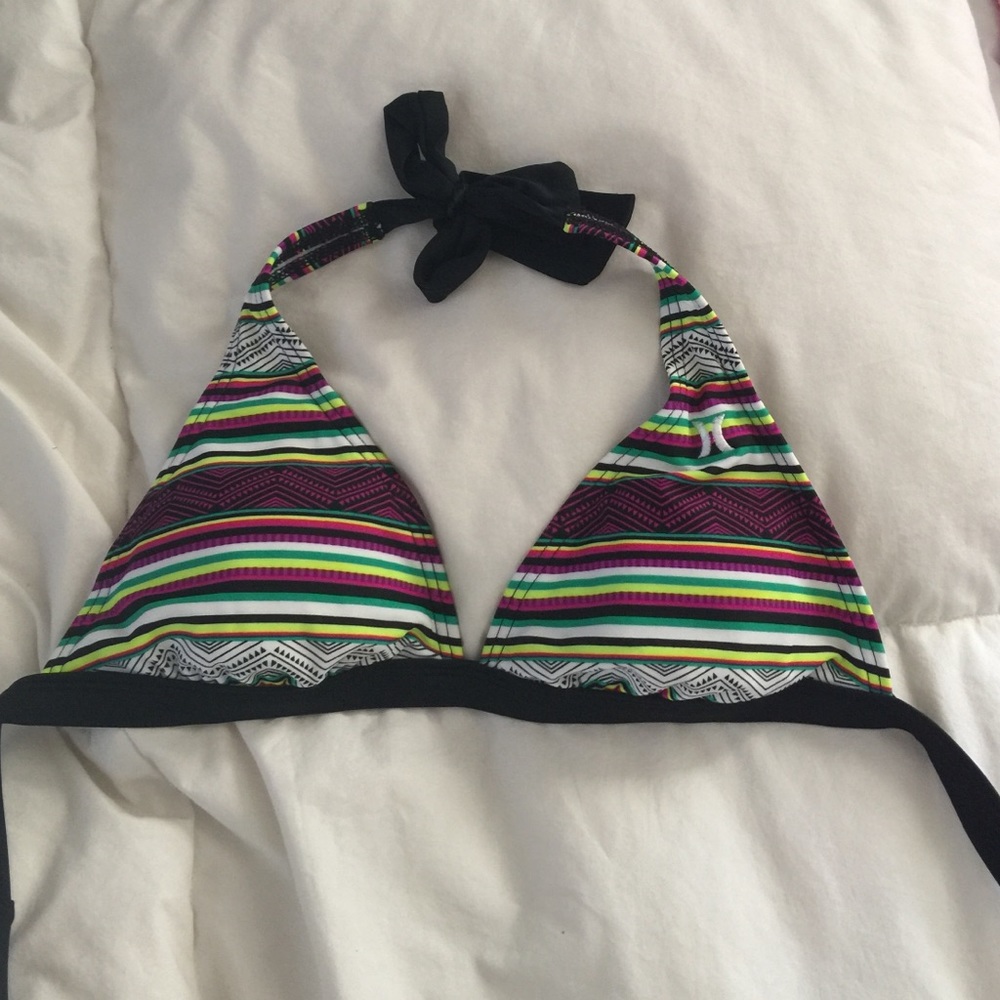 Hurley size small bikini top