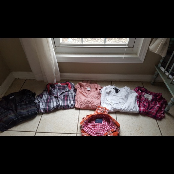 Clothes - Picture 8 of 8