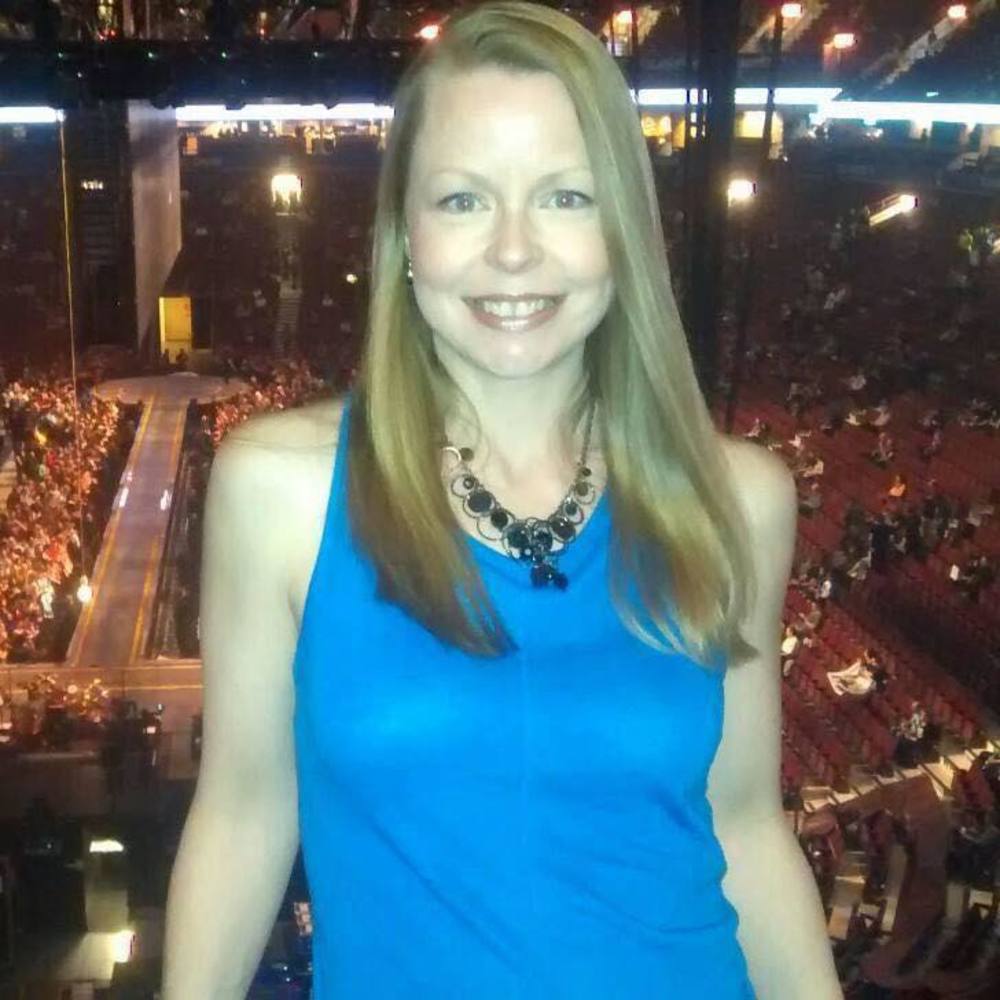 Meet your Posher, Nikki