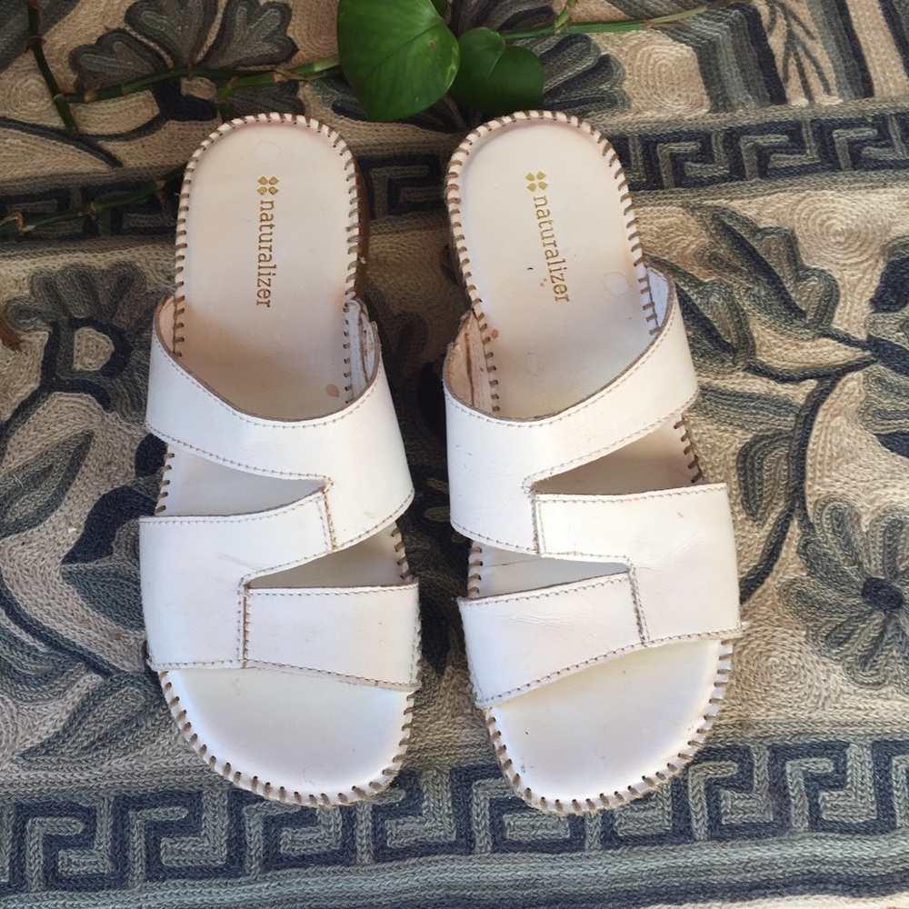 Naturalizer sandals