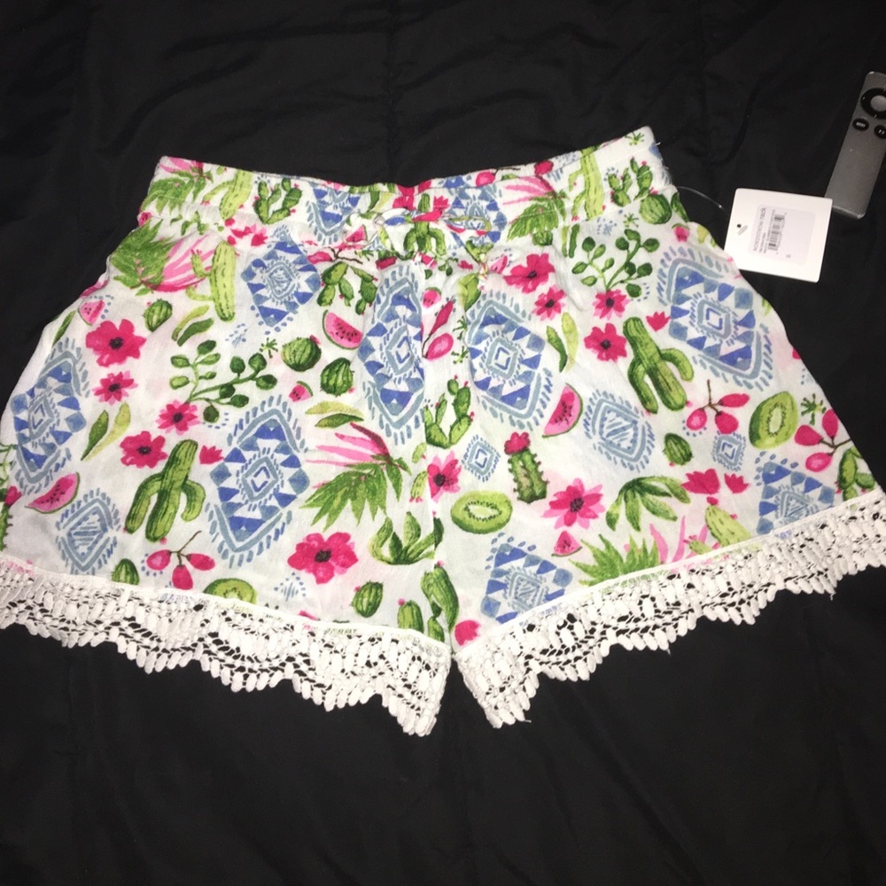Coachella Small Woven crotchet trim short patterns