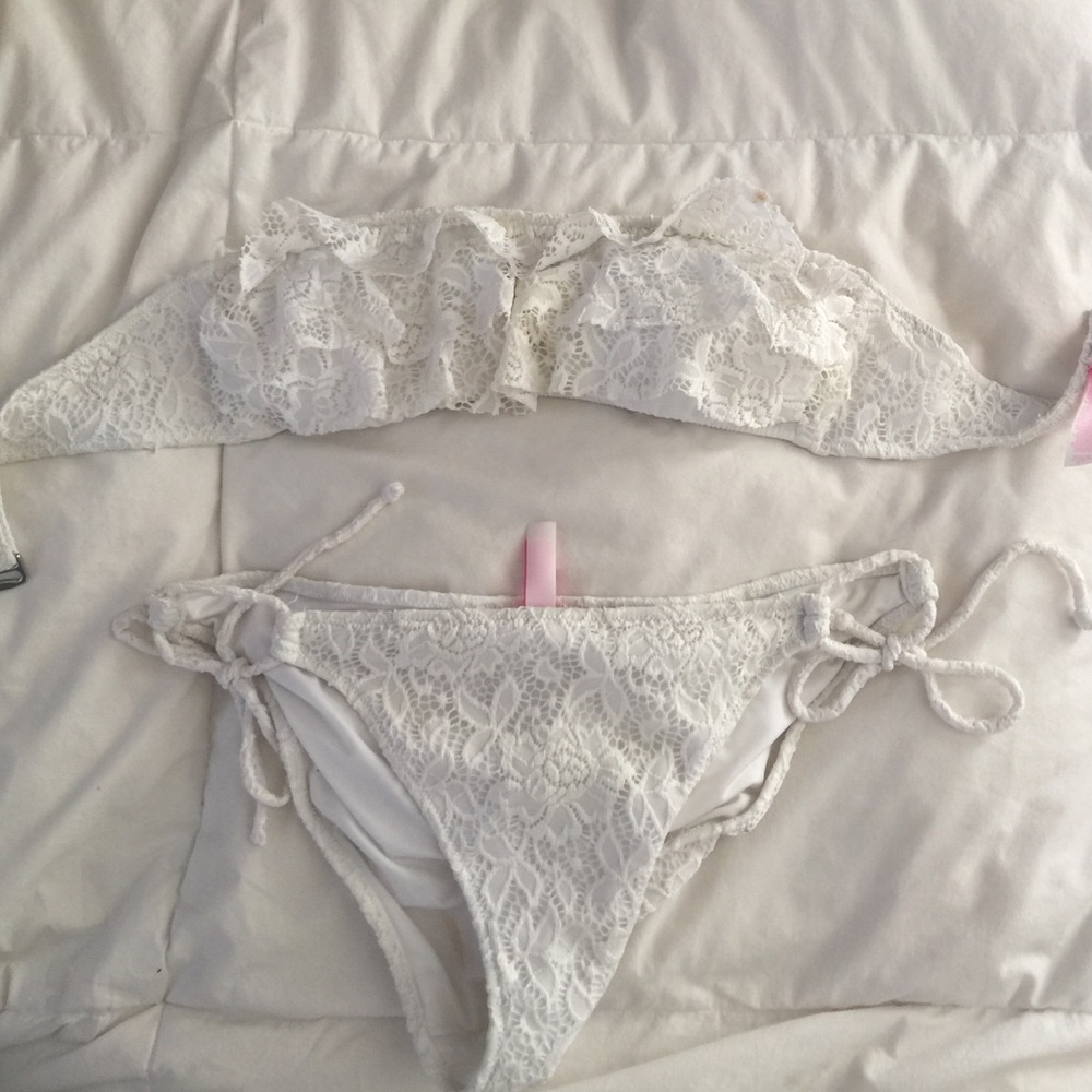 Victoria's Secret bikini set