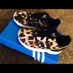 Kids cheetah adidas flux