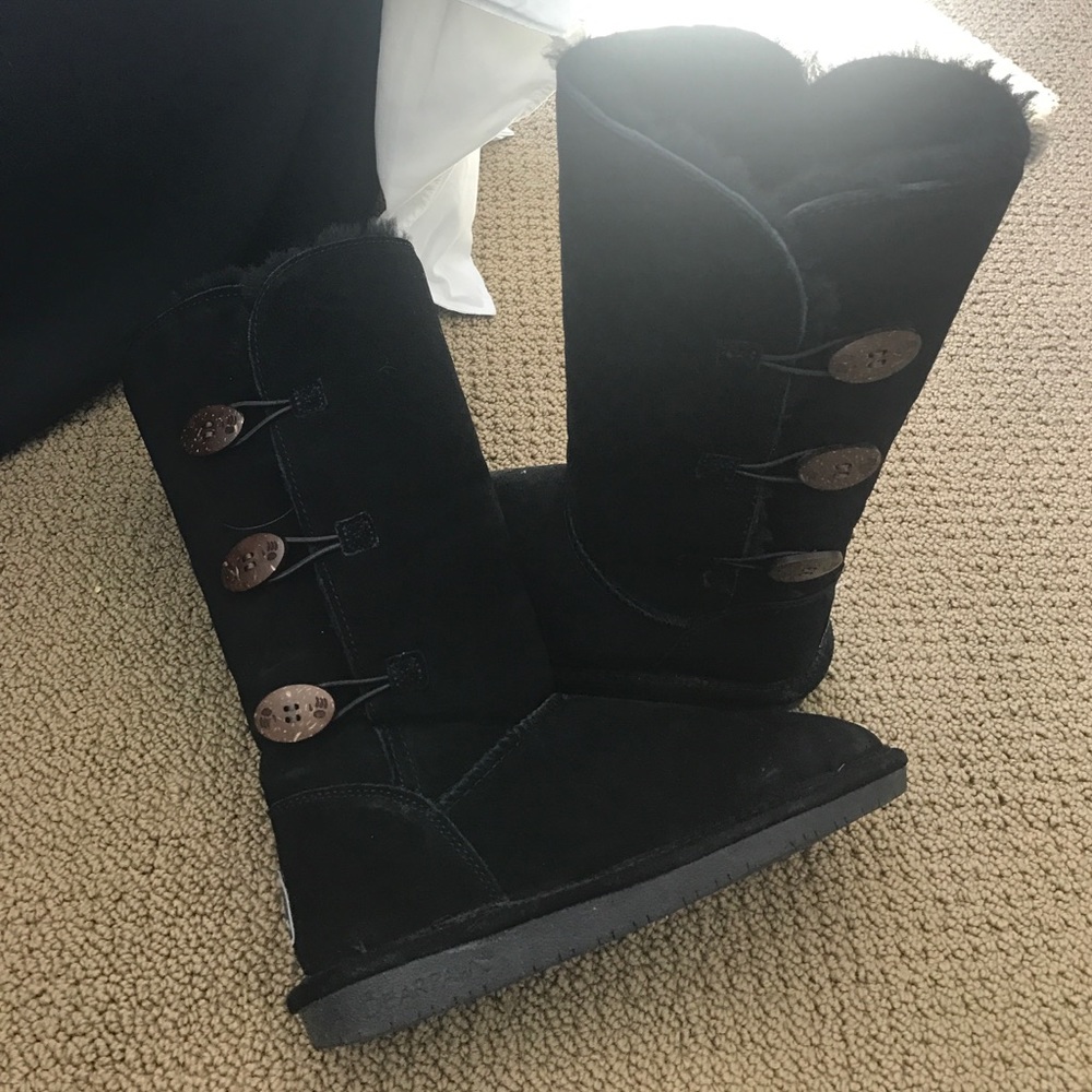 Black Bearpaw Boots