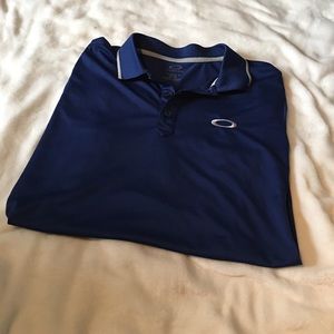 Men's Oakley golf shirt