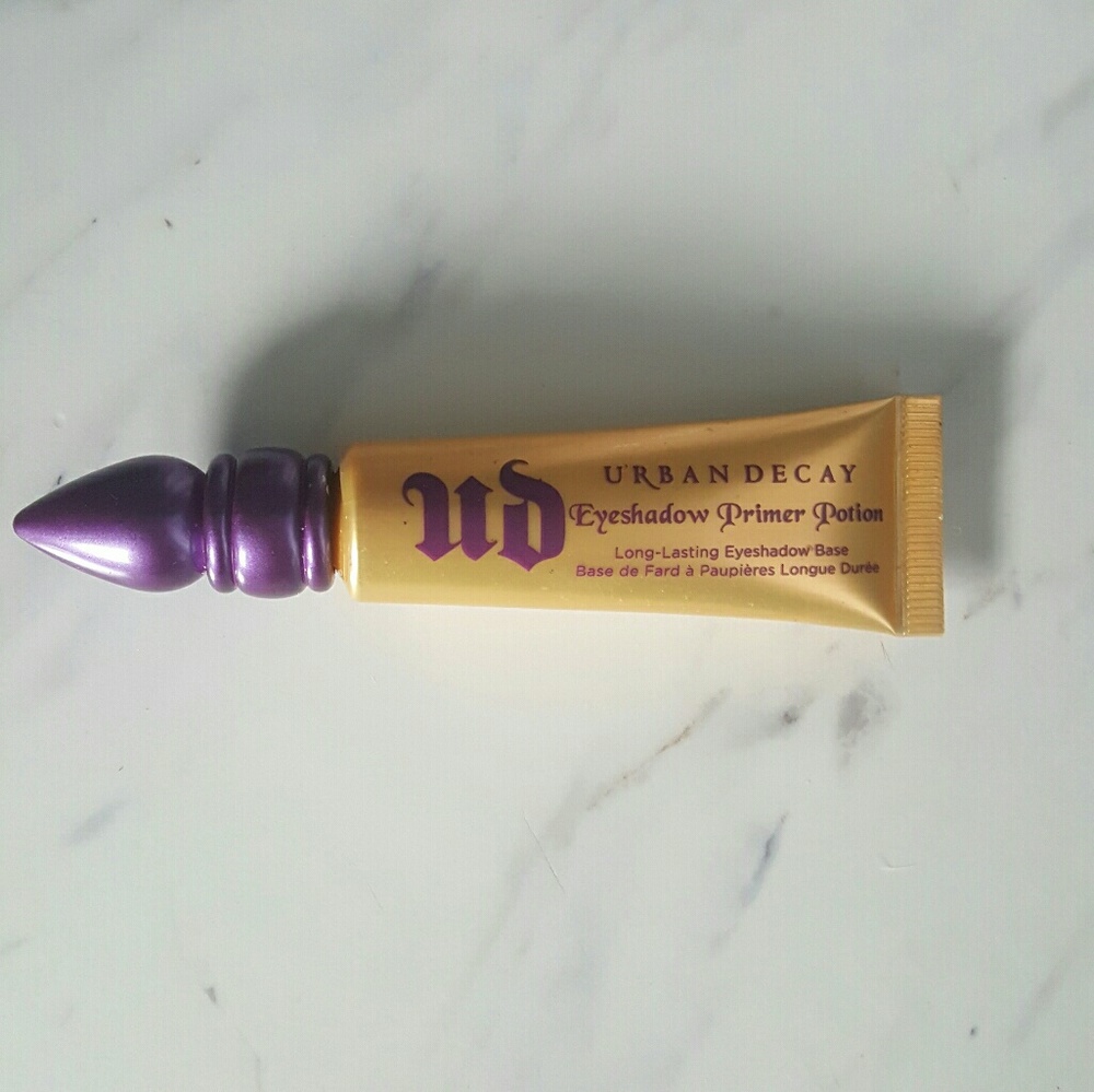 Urban Decay Primer Potion in Greed