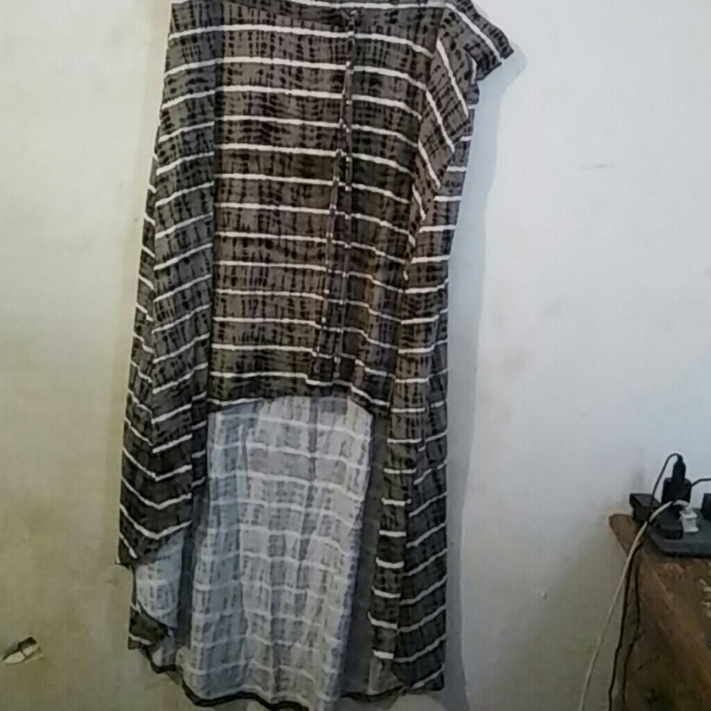 Torrid Cute black and grey skirt