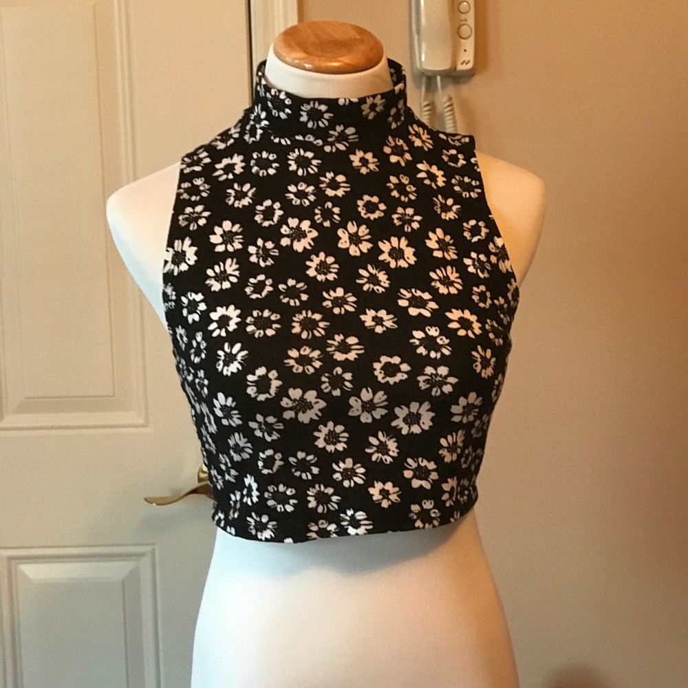 Flowers Crop Top