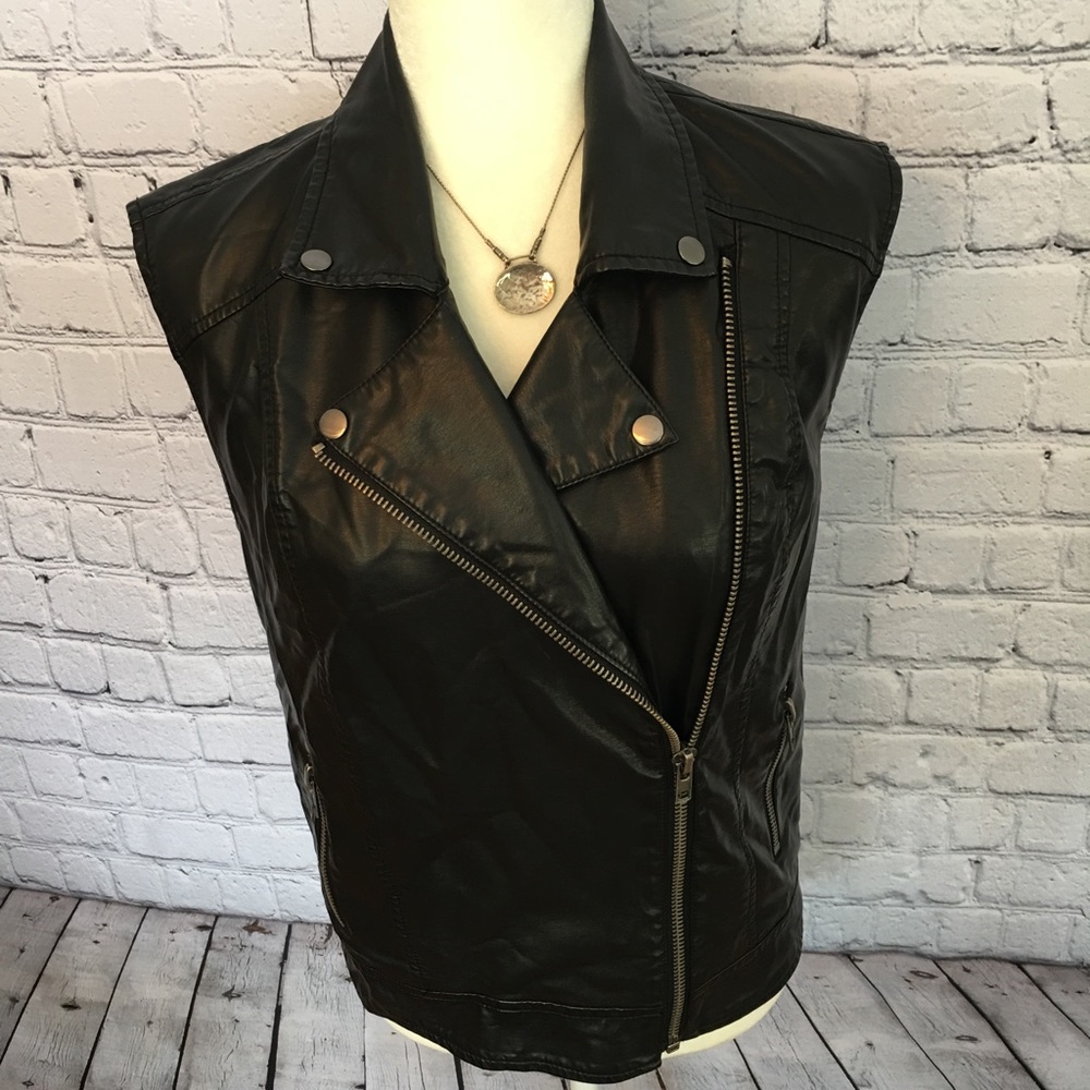 Silence + Noise Urban Outfitters  Moto vest - Picture 2 of 4